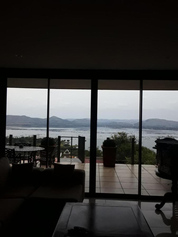 Thatch View Hartbeespoort Εξωτερικό φωτογραφία