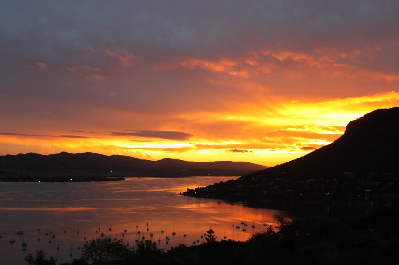 Thatch View Hartbeespoort Εξωτερικό φωτογραφία