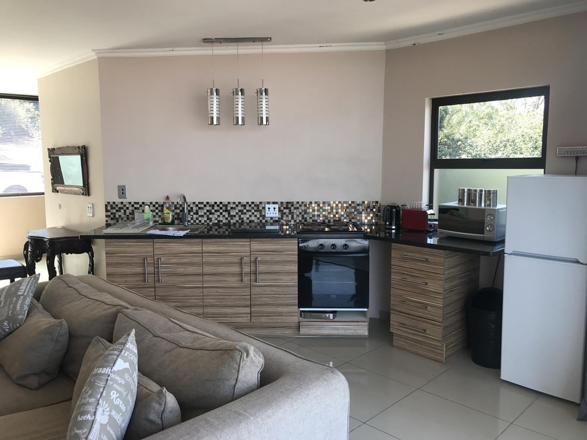 Thatch View Hartbeespoort Εξωτερικό φωτογραφία