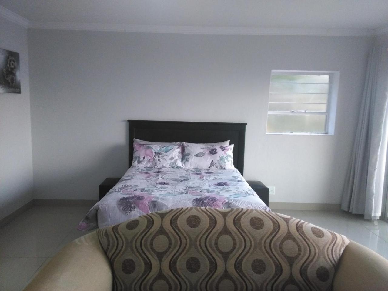 Thatch View Hartbeespoort Εξωτερικό φωτογραφία